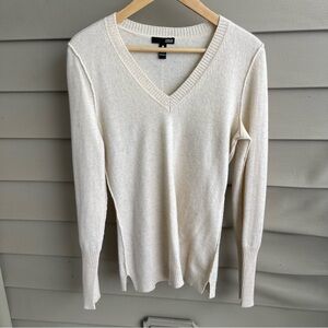 100% Cashmere Women V-Neck Old Money Sweater Size M Ivory Clean Girl Luxe